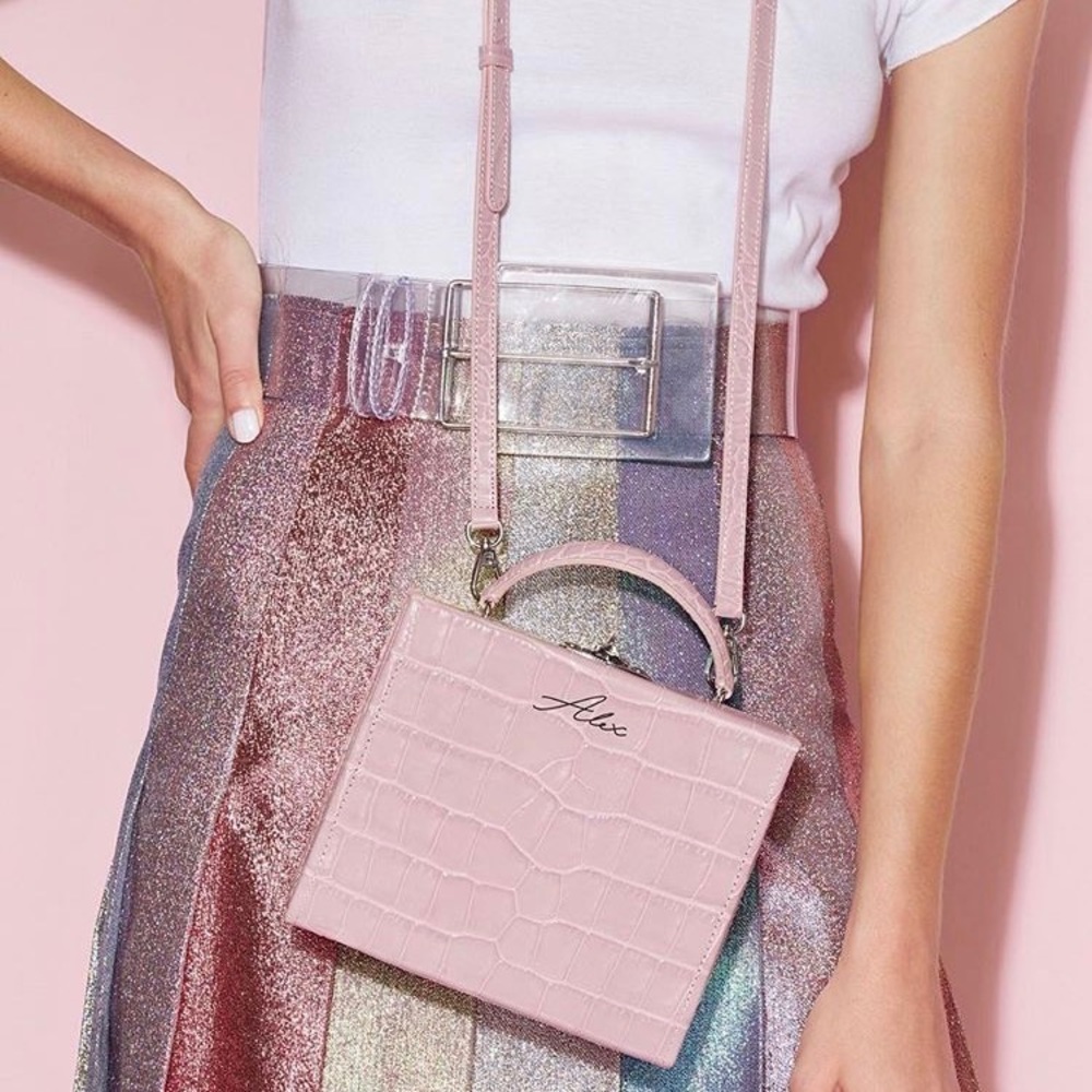 Meet your Posher, Chic